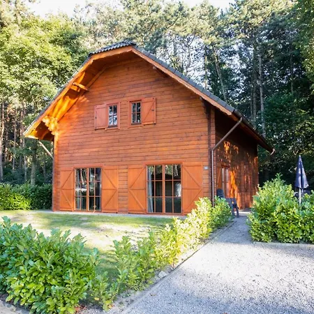 Europarcs Brunssummerheide 3* ברונסום